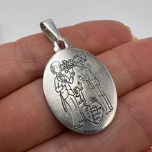 Load image into Gallery viewer, Close-up of Vintage 925 Sterling Silver Love Story Pendant with Engraved Italian Family Motif