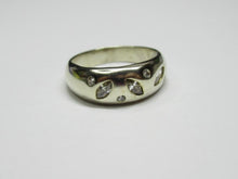 Load image into Gallery viewer, Vintage Sterling Silver 925 CZ Band Ring – Size 8.5 | Contemporary Design