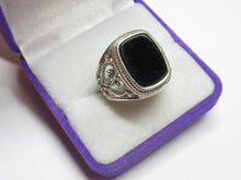 Load image into Gallery viewer, Vintage 925 Sterling Silver Black Agate Signet Ring Filigree Size 9