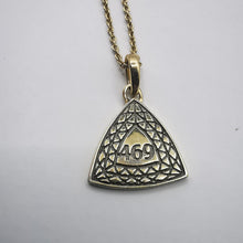 Load image into Gallery viewer, Polished Vintage 14K Gold Geometric Triangle Pendant