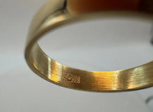 Load image into Gallery viewer, Elegant Vintage USSR 14K Gold Starburst Halo Ring with Blue Sapphire