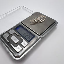 Load image into Gallery viewer, Vintage silver filigree leaf brooch by Fezba Market, showcasing handcrafted layered silver jewelry with intricate leaf design.
