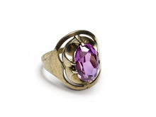 Load image into Gallery viewer, Vintage USSR 875 Silver Amethyst Solitaire Ring Gilt Swirl Design Size 7.75