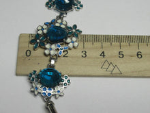 Load image into Gallery viewer, 925 Hallmark on Vintage Russian Sterling Silver Bracelet