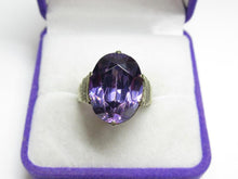 Load image into Gallery viewer, Vintage USSR 875 Silver Amethyst Solitaire Ring – Size 7.25 | Retro Geometric Design
