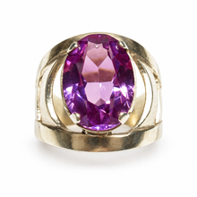 Load image into Gallery viewer, Vintage Soviet USSR 875 gilt silver cocktail ring with large oval faceted purple amethyst, sculptural geometric openwork, size 8.5.
