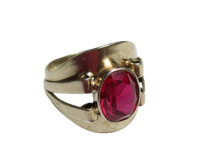 Load image into Gallery viewer, Side View of Vintage Soviet 875 Sterling Silver Gilt Ring featuring Oval Faceted Ruby
