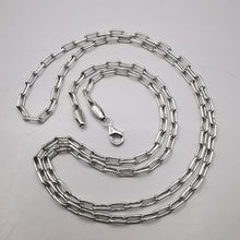 Load image into Gallery viewer, Solid Vintage 925 Sterling Silver Heavy Paperclip Chain Necklace
