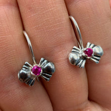 Load image into Gallery viewer, Close-up of Vintage 925 Sterling Silver Ruby Flower Leverback Earrings
