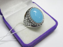 Load image into Gallery viewer, Vintage 925 Sterling Silver Blue Agate Statement Ring – Oval Cabochon &amp; Geometric Latticework, Size 9.5
