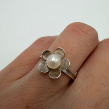 Load image into Gallery viewer, Vintage sterling silver pearl flower statement ring for women, size 6, featuring intricate floral design by Fezba Market.
