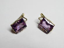 Load image into Gallery viewer, Vintage Russian Soviet sterling silver earrings with intricate Alpanite design, women's jewelry from Fezba Market.

