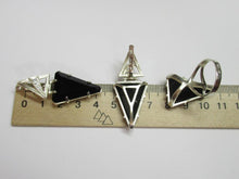Load image into Gallery viewer, Vintage 925 Sterling Silver Black Alpanite Art Deco Matching Jewelry Set for Women Size 6.5

