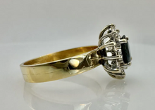 Load image into Gallery viewer, Profile View of Vintage Soviet 14K Red Gold Ring showing Hallmarks and Band
