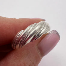 Load image into Gallery viewer, Vintage USSR 916 silver twisted rope ring with star hallmark, unisex band, size 9.5, featuring detailed silver craftsmanship.
