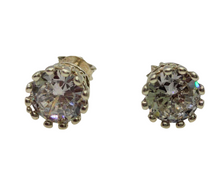 Load image into Gallery viewer, Sparkling Cubic Zirconia Stones Set in Vintage 925 Sterling Silver Stud Earrings
