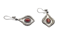 Load image into Gallery viewer, Vintage 925 sterling silver carnelian dangle earrings featuring natural orange-red gemstones in a handmade boho artisan design.
