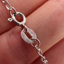 Load image into Gallery viewer, Vintage 925 sterling silver chain and pendant set with retro classic design for women, featuring intricate silver craftsmanship.
