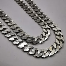Load image into Gallery viewer, Secure Clasp on Vintage Heavy Cuban Link Necklace in 925 Sterling Silver
