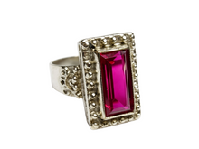 Load image into Gallery viewer, Vintage USSR Soviet 875 Silver Tourmaline Ring Rectangular Beaded Design Size 7.75
