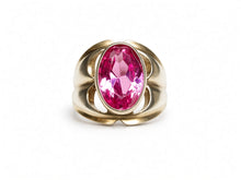 Load image into Gallery viewer, Vintage Soviet 875 Silver Amethyst Solitaire Ring – Size 6.5 | Retro Swirl Design

