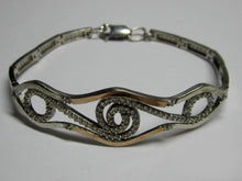Load image into Gallery viewer, Close-up of Vintage Russian 925 Sterling Silver Bracelet
