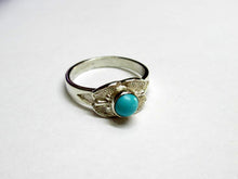 Load image into Gallery viewer, Vintage Soviet Russian Sterling Silver 925 ring with turquoise, women's jewelry size 9, featuring intricate silver design.
