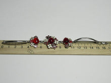 Load image into Gallery viewer, Secure Clasp on Vintage 925 Sterling Silver Women's Bracelet
